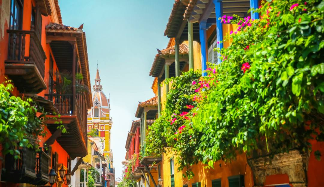 Explore Cartagena